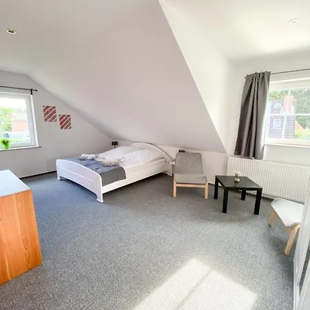 度假居 Roschi's Gaestehaus *